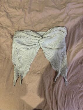 SHEIN White Strapless Twist Pleated Crop Top